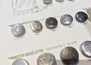 服装辅料 选择金属按钮！|上海裤洛布贸易有限公司